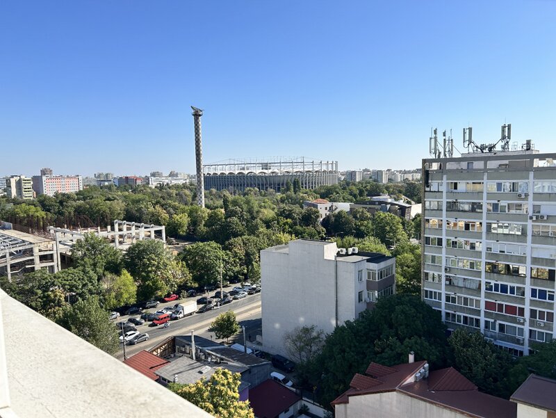 Basarabia, Piata Muncii, 3 camere 66 mp,